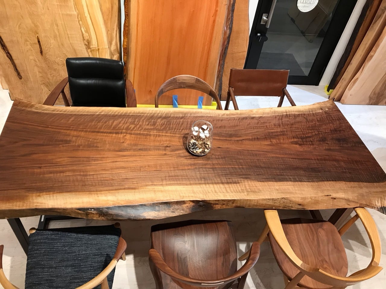 全面縮杢】ウォールナット_2245×870-760-1020×50_横浜元町店_テーブル