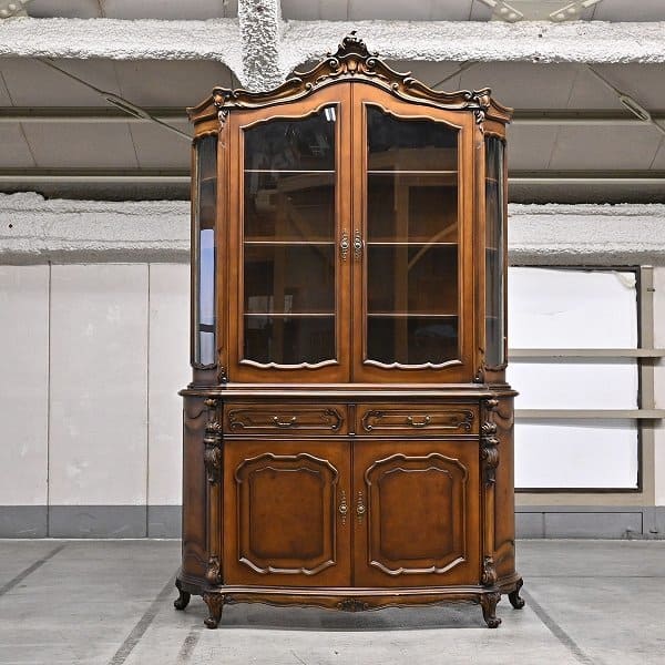 カリモク ドマーニ 186万「ルイ15」キャビネット 彫刻 ロココ様式 収納