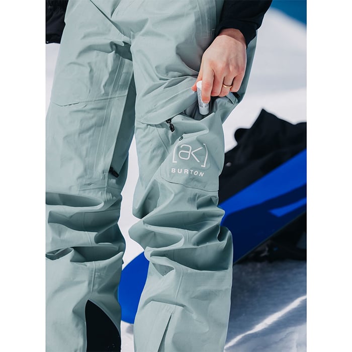 BURTON ［ak] コレクション『 Women's Burton ［ak] Kimmy GORE-TEX 3L