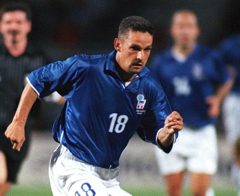 イタリア代表 1998 Nike ホーム半袖 98W杯仕様 #18 BAGGIO R ロベルト