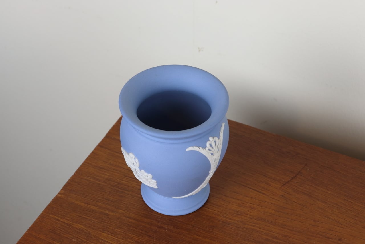 ウェッジウッド ジャスパー 花瓶 ペールブルー フラワーベース 壺