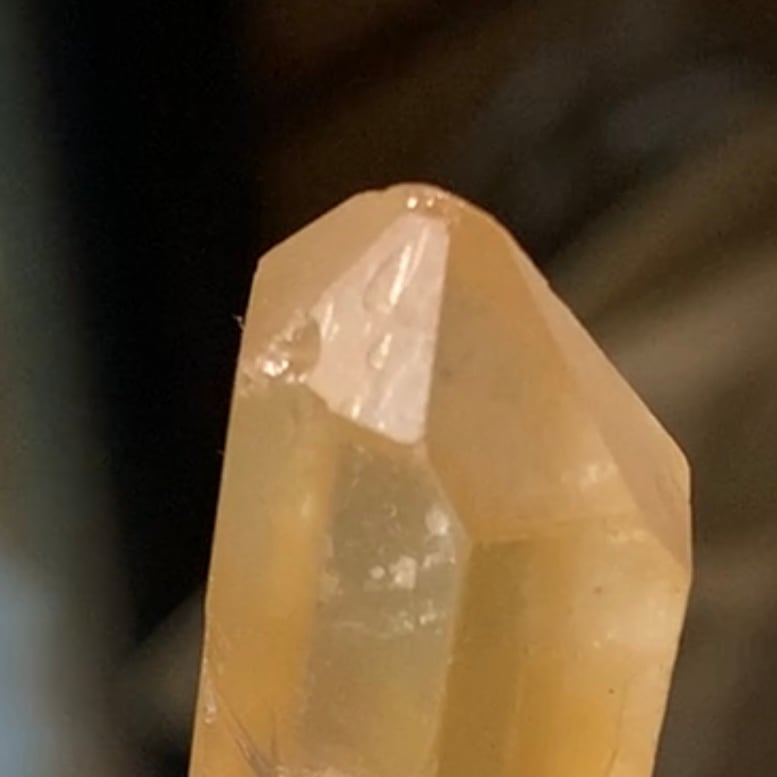 ゴールデンヒーラー クォーツ 原石 水晶 鉱物 希少石 天然石 レコード