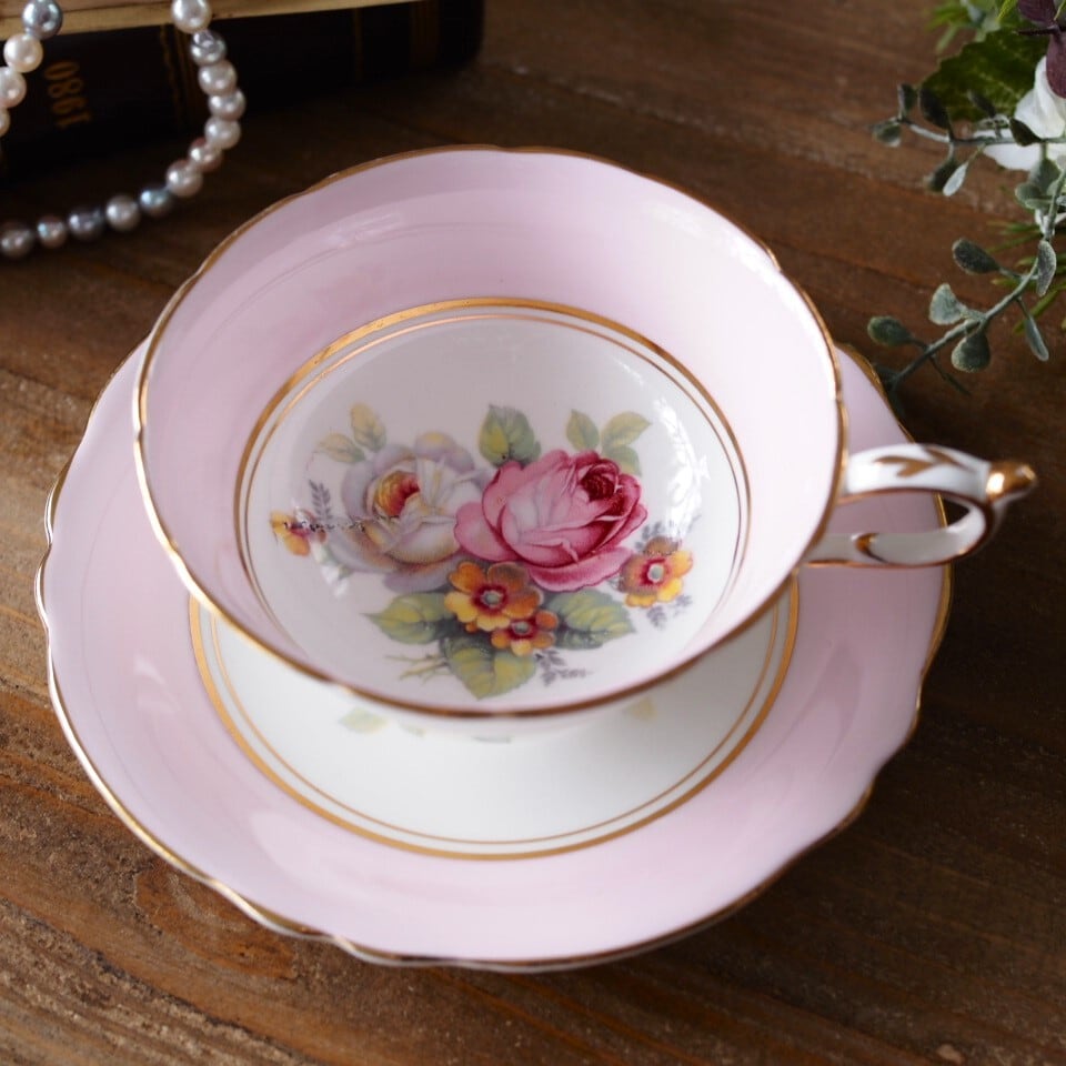 ブランド・メーカー”から探す | antique FEELPORT アンティーク食器の