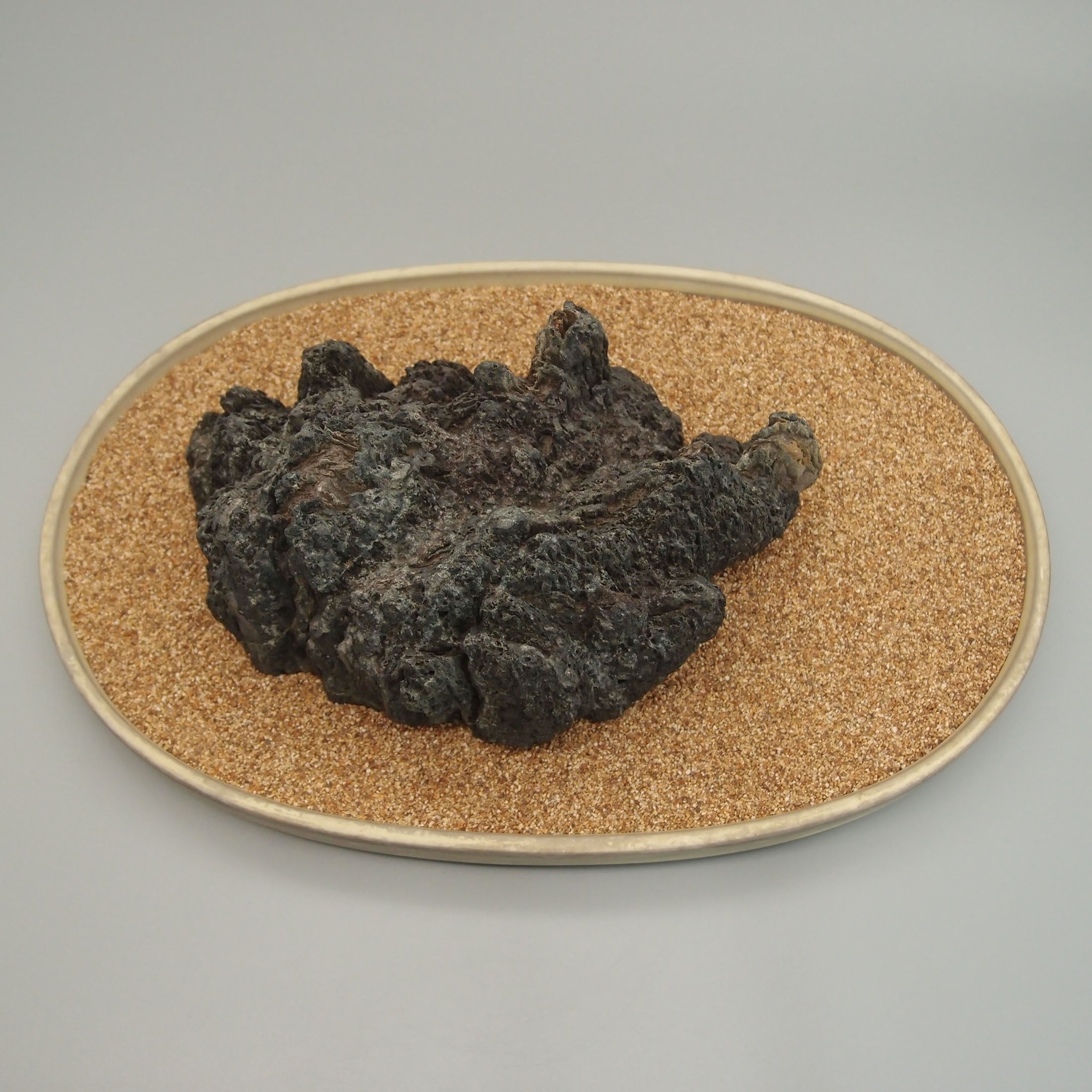 水石・景石・山形石 (B10) ※石のみ販売 | 万緑 BAN RYOKU