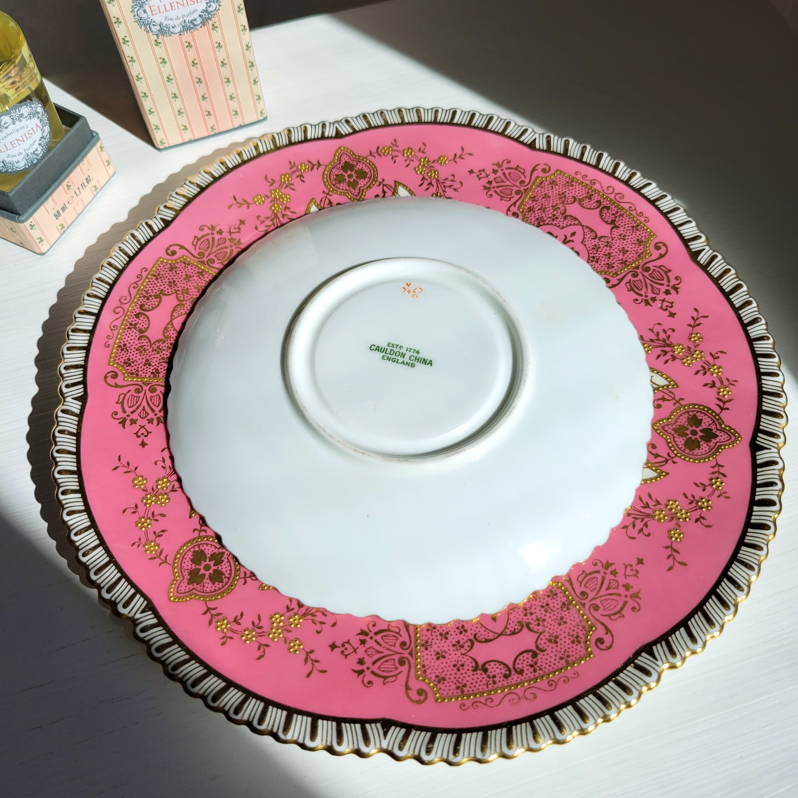 コウルドン】1920年代製 ピンクの金彩トリオ | Bunny Ears Antiques