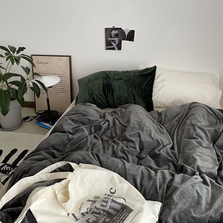 37c3b73af319842b4434a97a75ccda