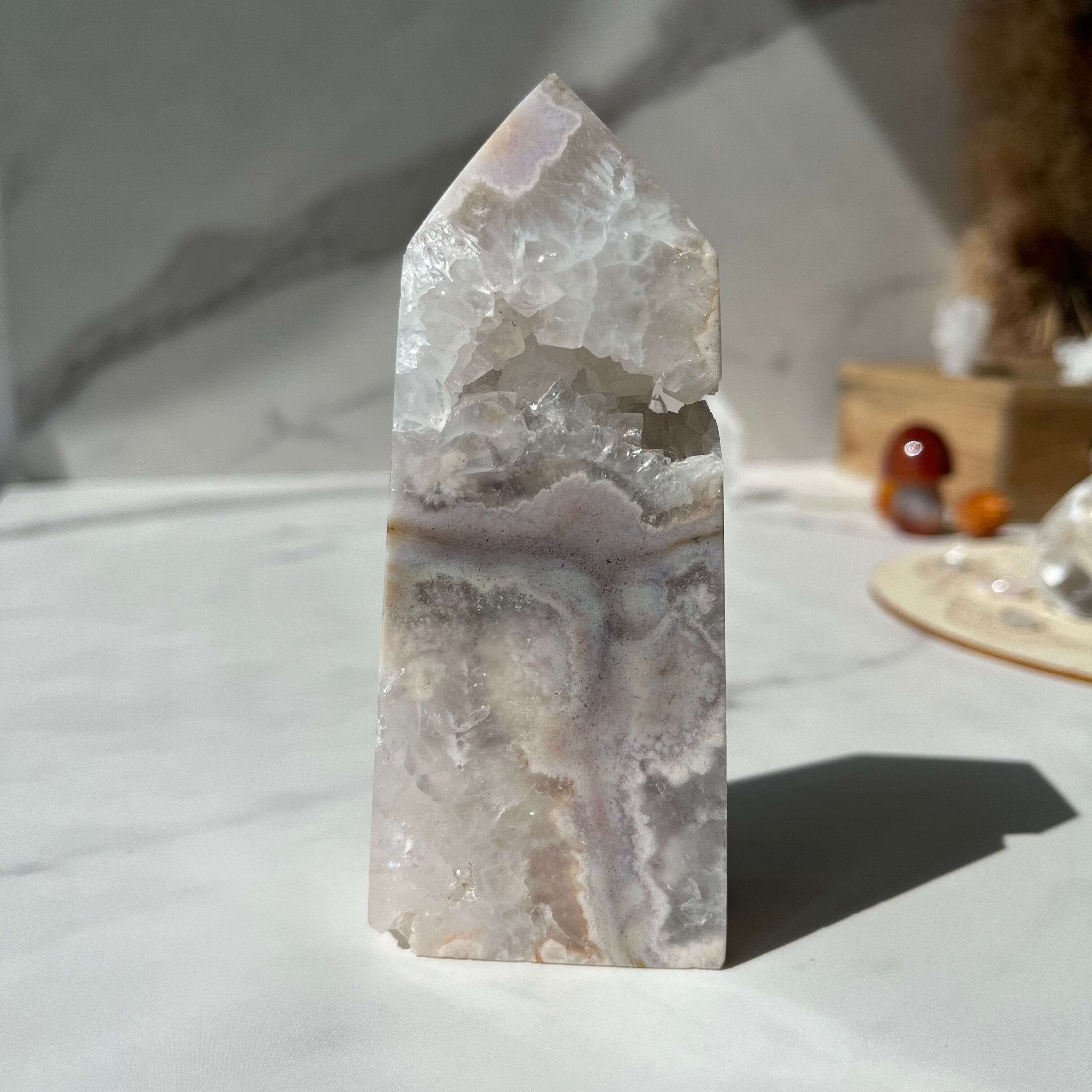 ピンクフラワーアゲート タワー｜桜色の瑪瑙原石｜天然石