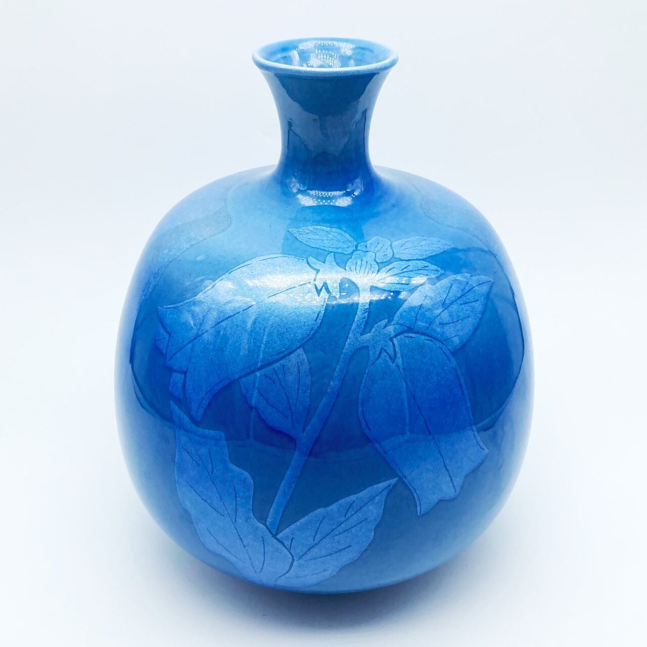 九谷焼 石川県指定無形文化財 中田一於 淡青釉裏銀彩 花文壺 花瓶 作家