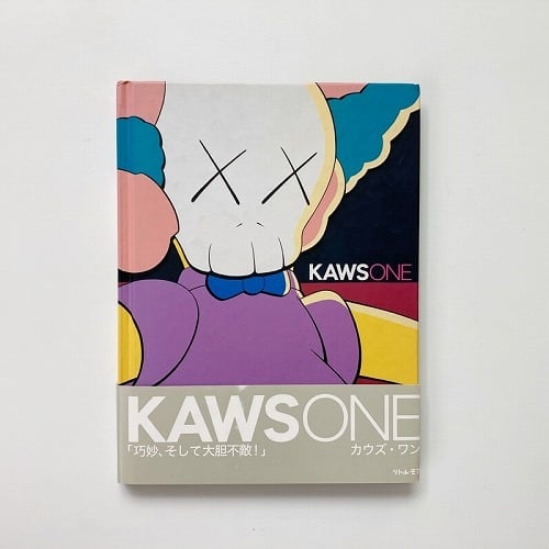 カウズ KAWS 