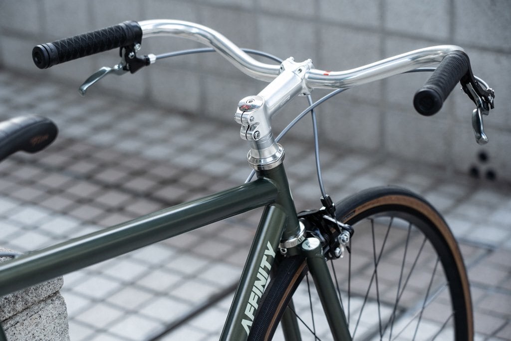 NITTO* B352 albatross bar 550mm (dull) | Fergie Cycle