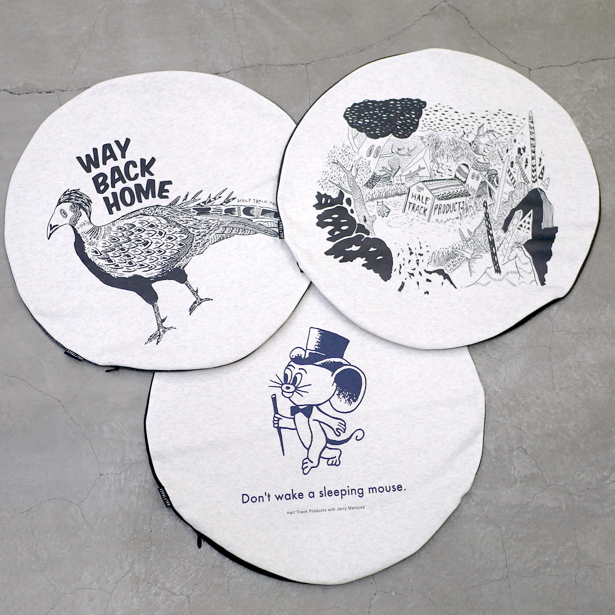 HALFTRACK PRODUCTS / NONSLEEP CUSHION 50 | st. valley house