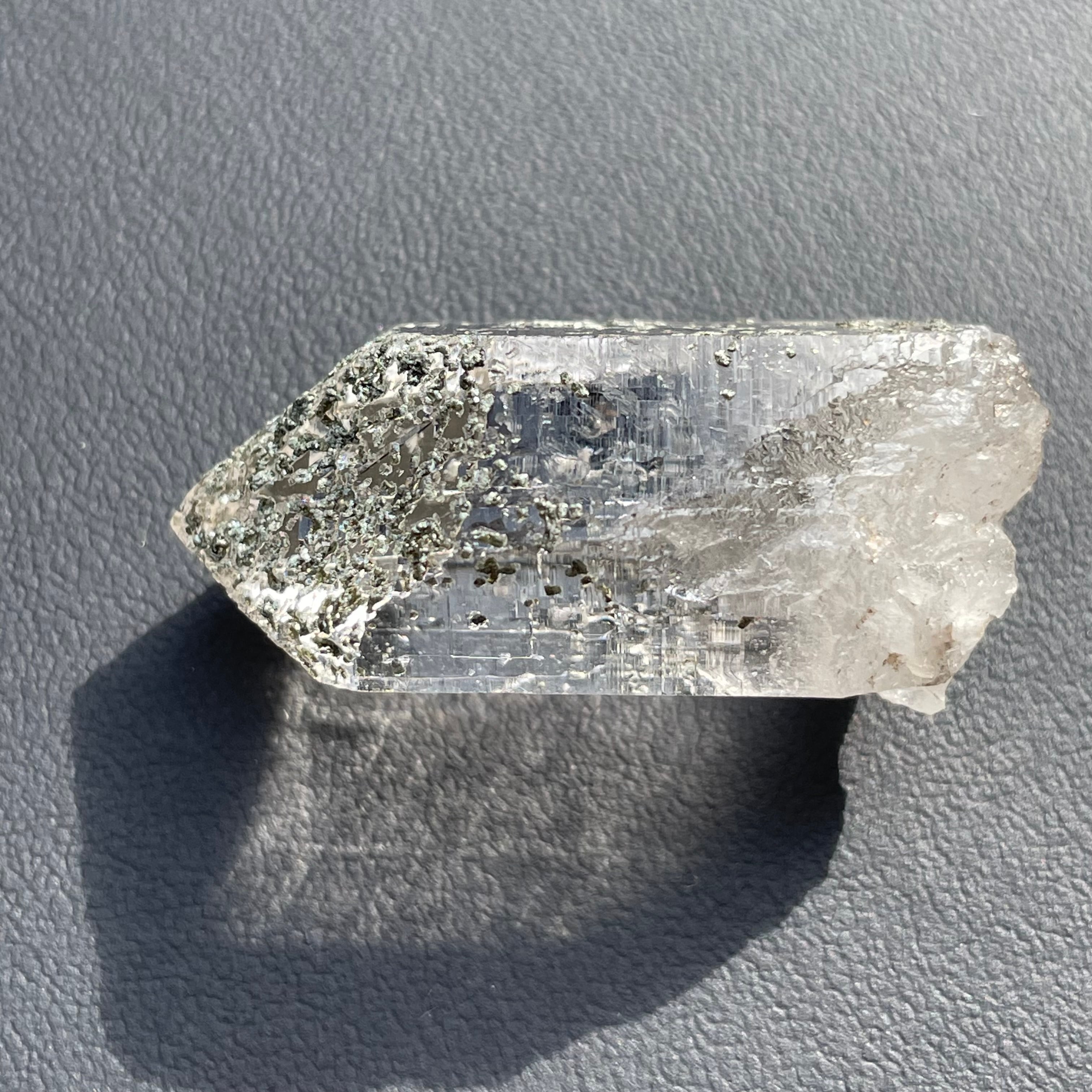 ネパール ガネーシュヒマール・ラパ産ヒマラヤ水晶ポイント24g-#87