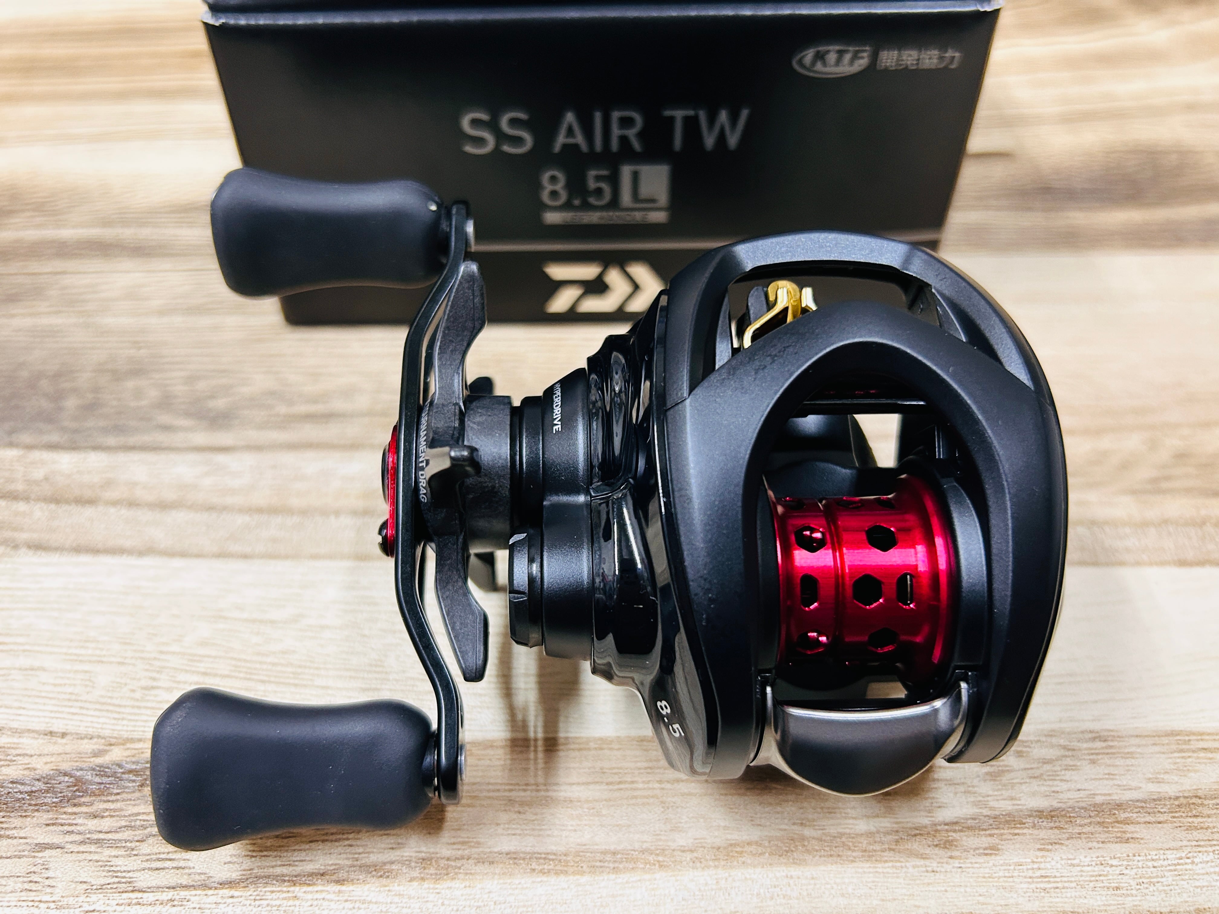 DAIWA SS AIR TW 8.5L【左ハンドル】 | Fishing Tackle BLUE MARLIN