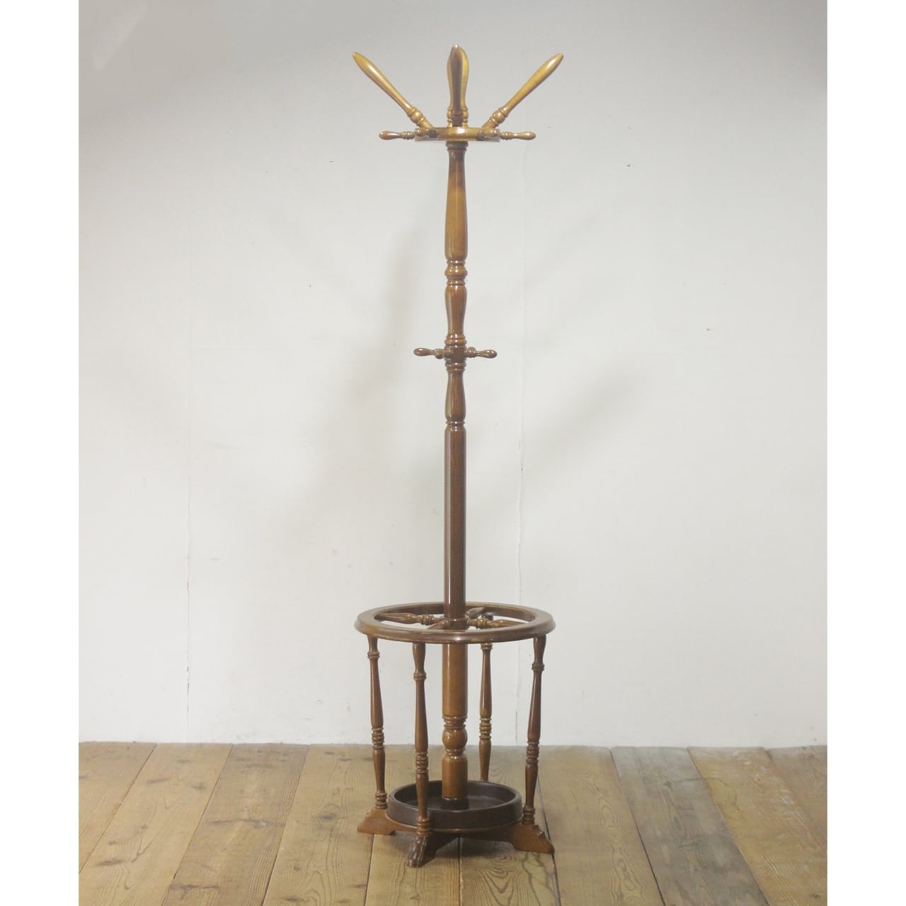 b4a9f27eef6f2612d6bbbb799dd819