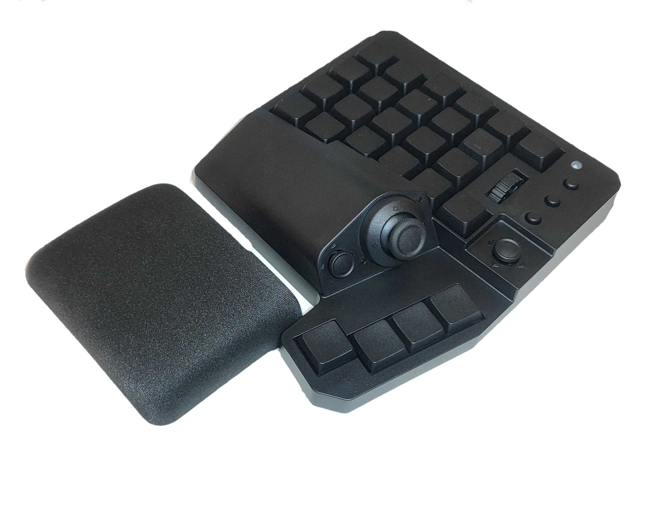 b75b372725af4666f210563fcbc7db