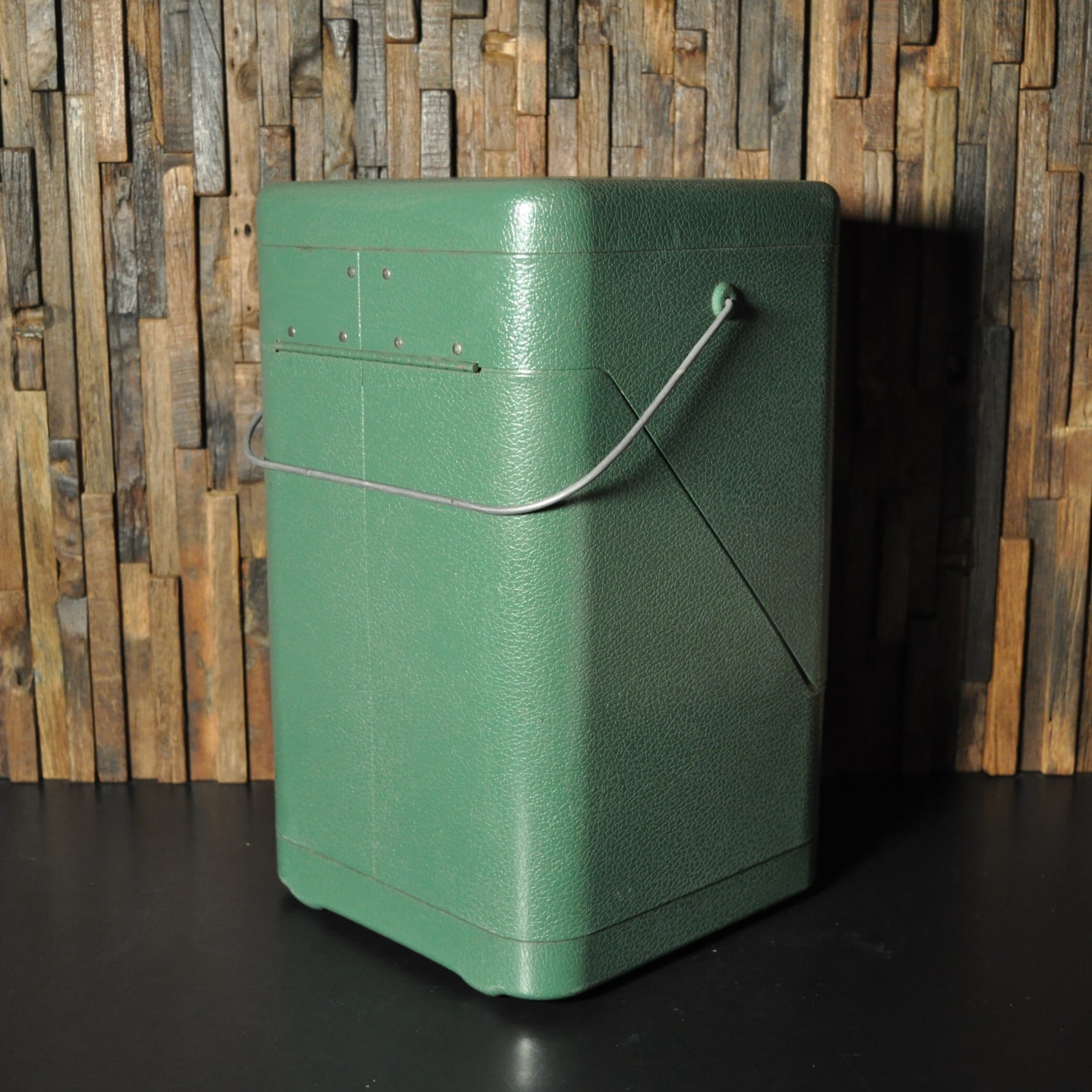 コールマン ガルウィング メタルケース グリーン ビンテージ 228/275