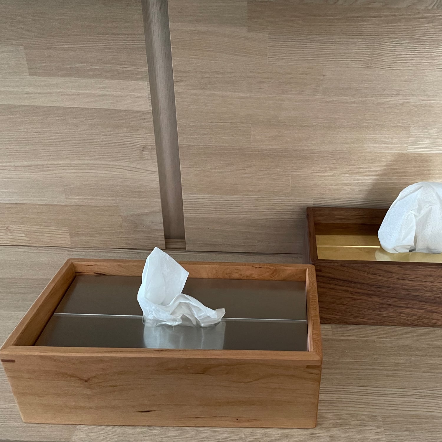 ティッシュボックス ：Wood（チェリー材）× アルミ | CTSH LIGHT.