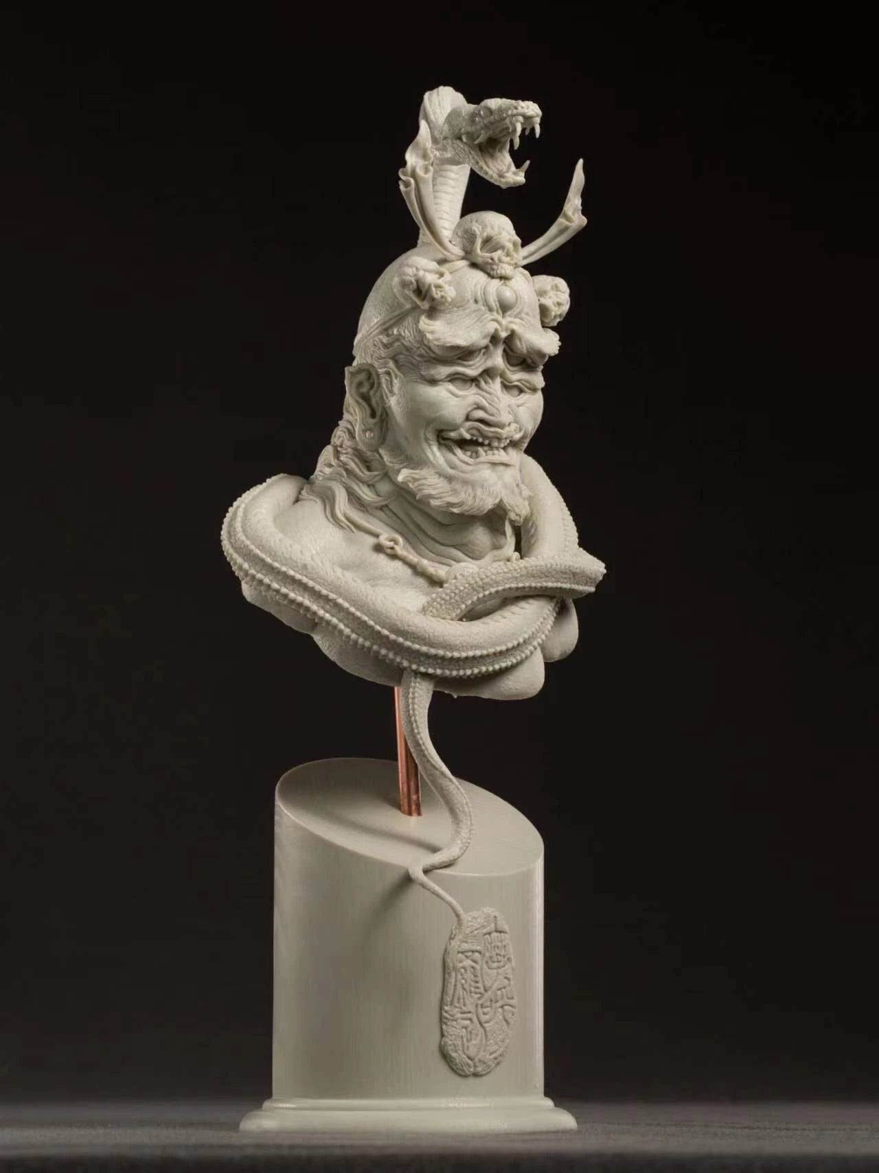 ca37a97c3a87a1ef64624eaba656d5