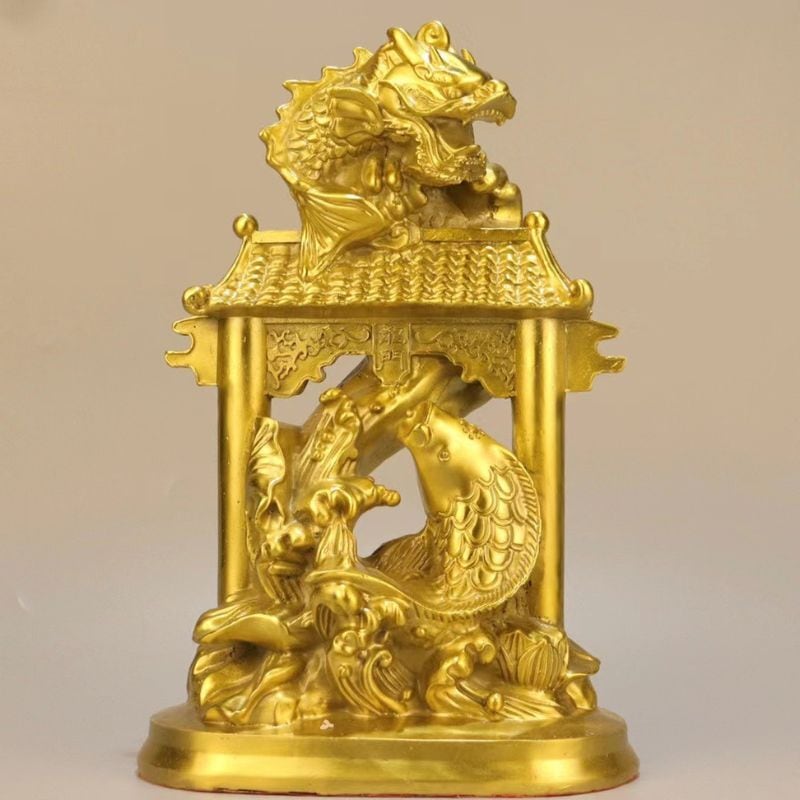 鯉の滝登り 置物 オブジェ 風水 龍門 金運アップ 成功運 出世運 真鍮製