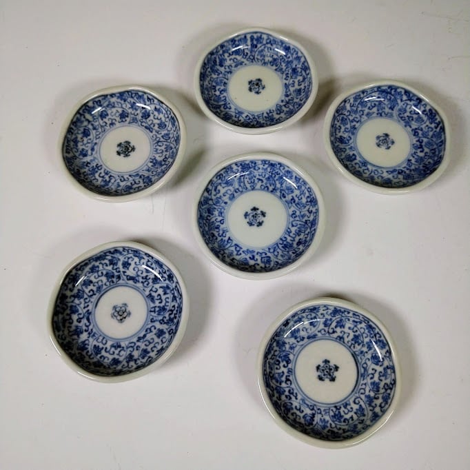 A1054 古伊万里、染付 微塵唐草 豆皿ちびちび 5枚セット A1054 古