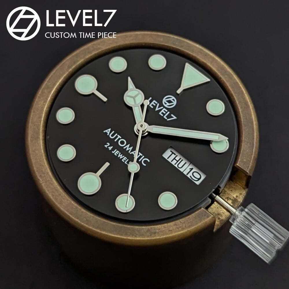 針】【SL61960】【スーパールミナス】C1 グリーン蓄光（平時：ホワイト