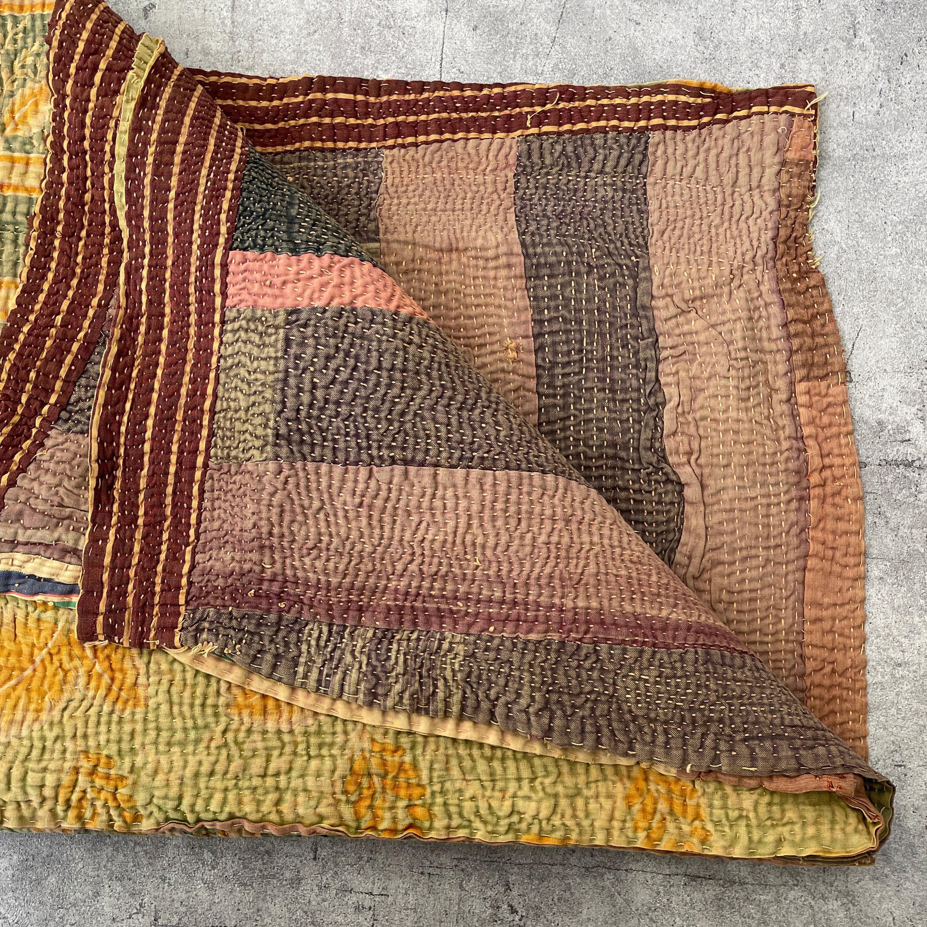 51】インド直輸入 ビンテージ ラリーキルト カンタ キルト