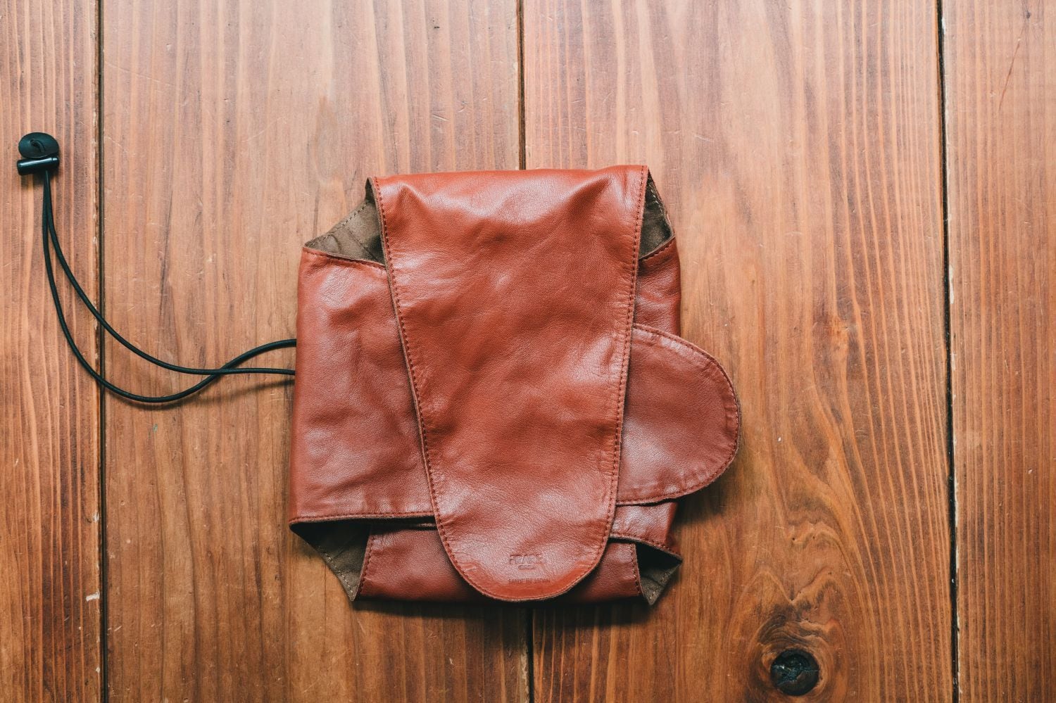 レザーカメララップ | drip公式オンラインショップ