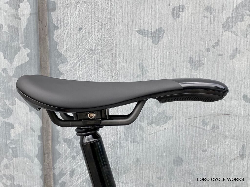 Brompton Superlight Carbon Saddle 【Tline純正】 | LORO ONLINE STORE