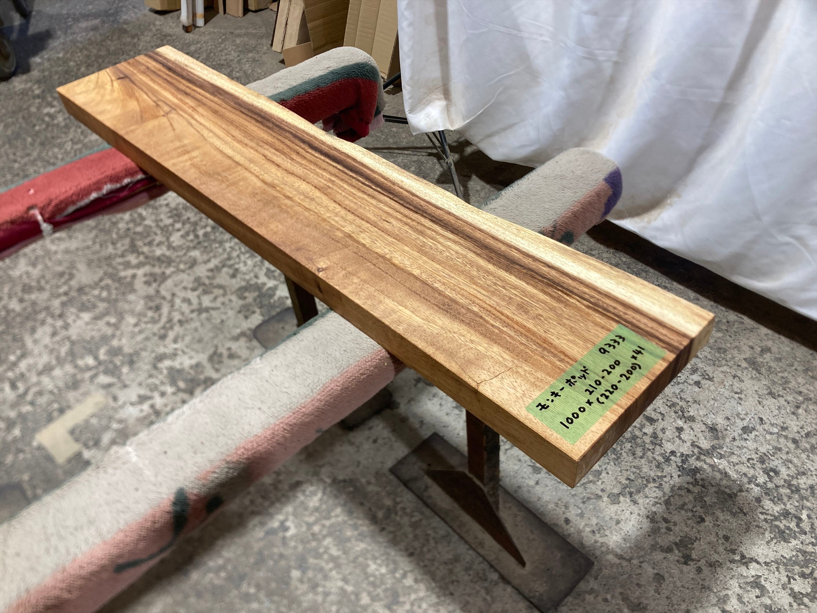 花台 | 銘木無垢材一枚板の来宝綜合銘木工業株式会社オンラインストア