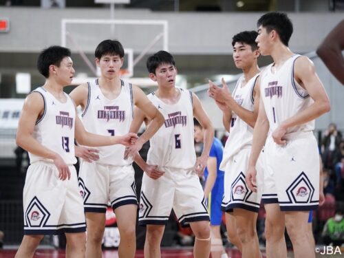 片峯コーチが明かす、福大大濠に28年ぶりの栄冠をもたらした3年生の