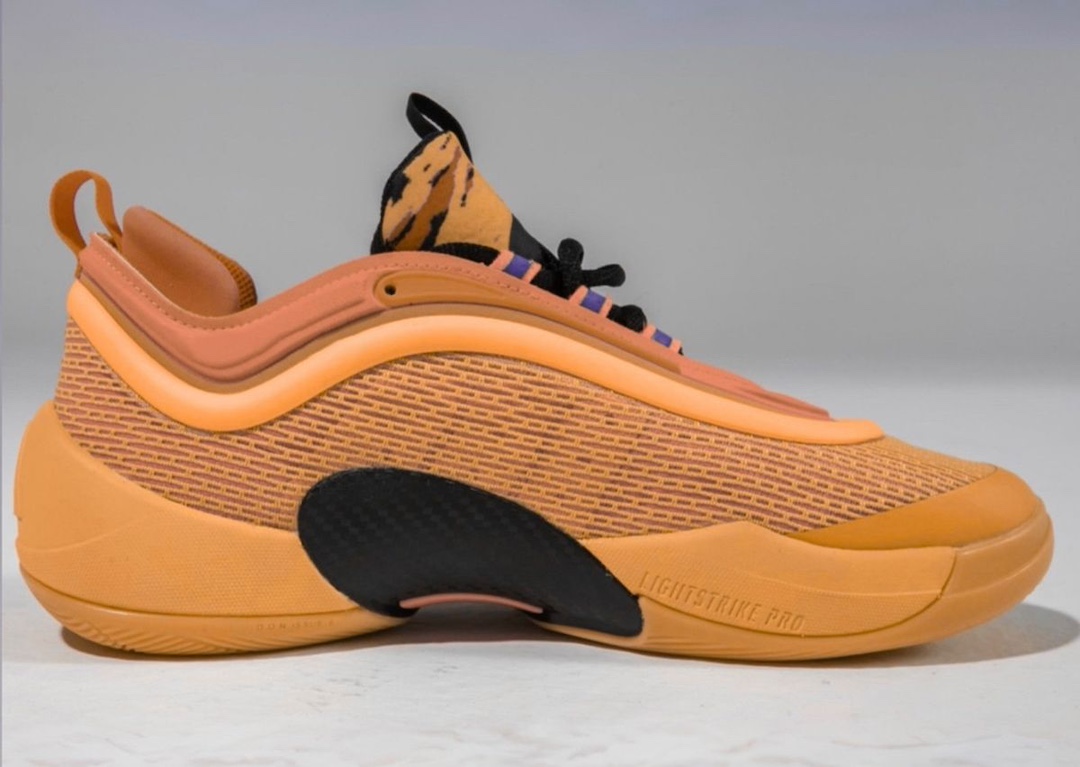 adidas D.O.N. Issue 6登場！特徴をまとめました | バッシュ.com