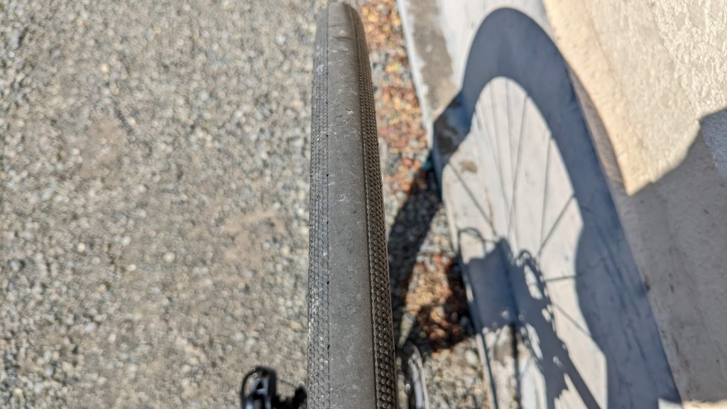 Bontrager Aeolus Elite 50 TLR Disc カーボンホイール