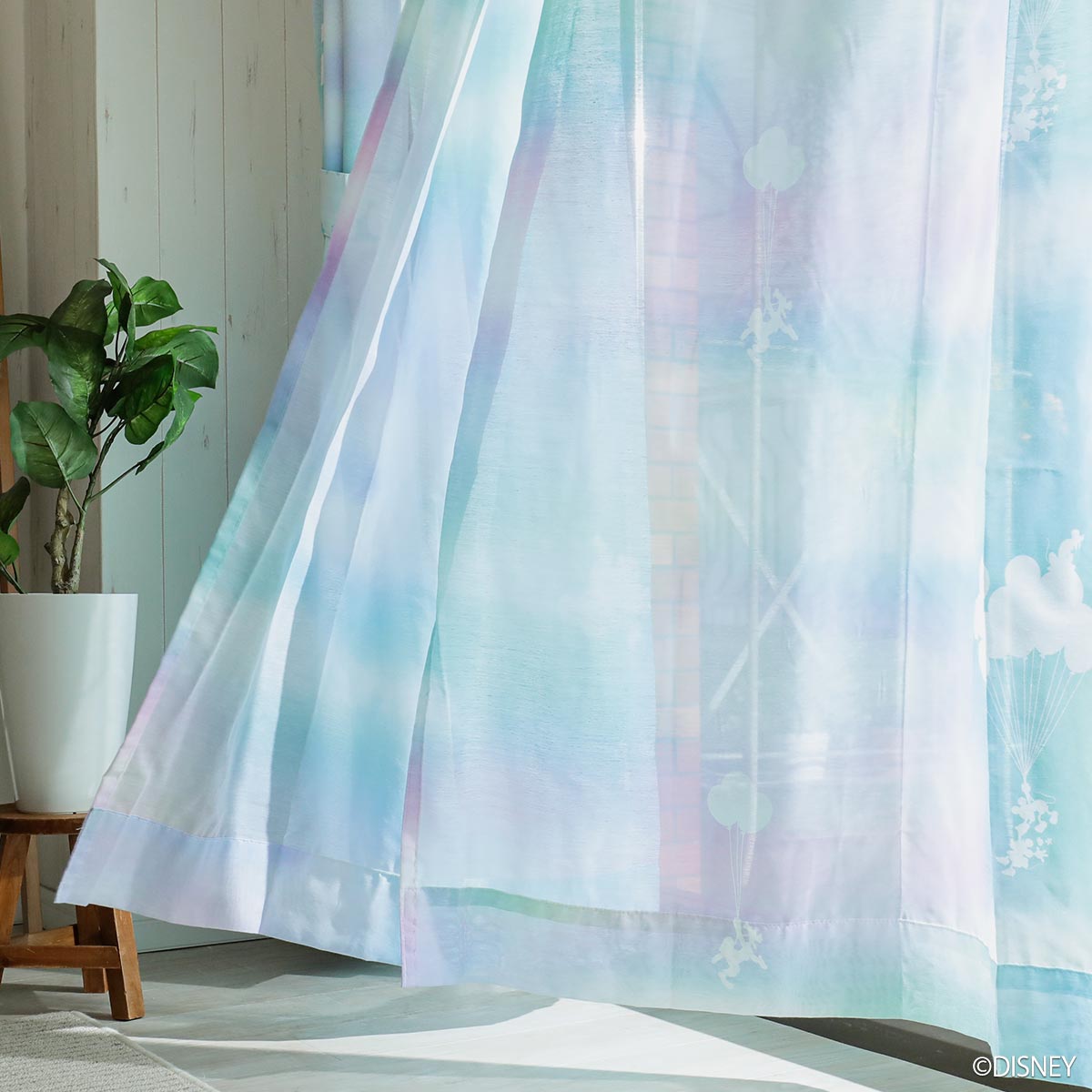 100サイズから選べる！お洒落ディズニー遮光カーテン 『ミッキーメロウ