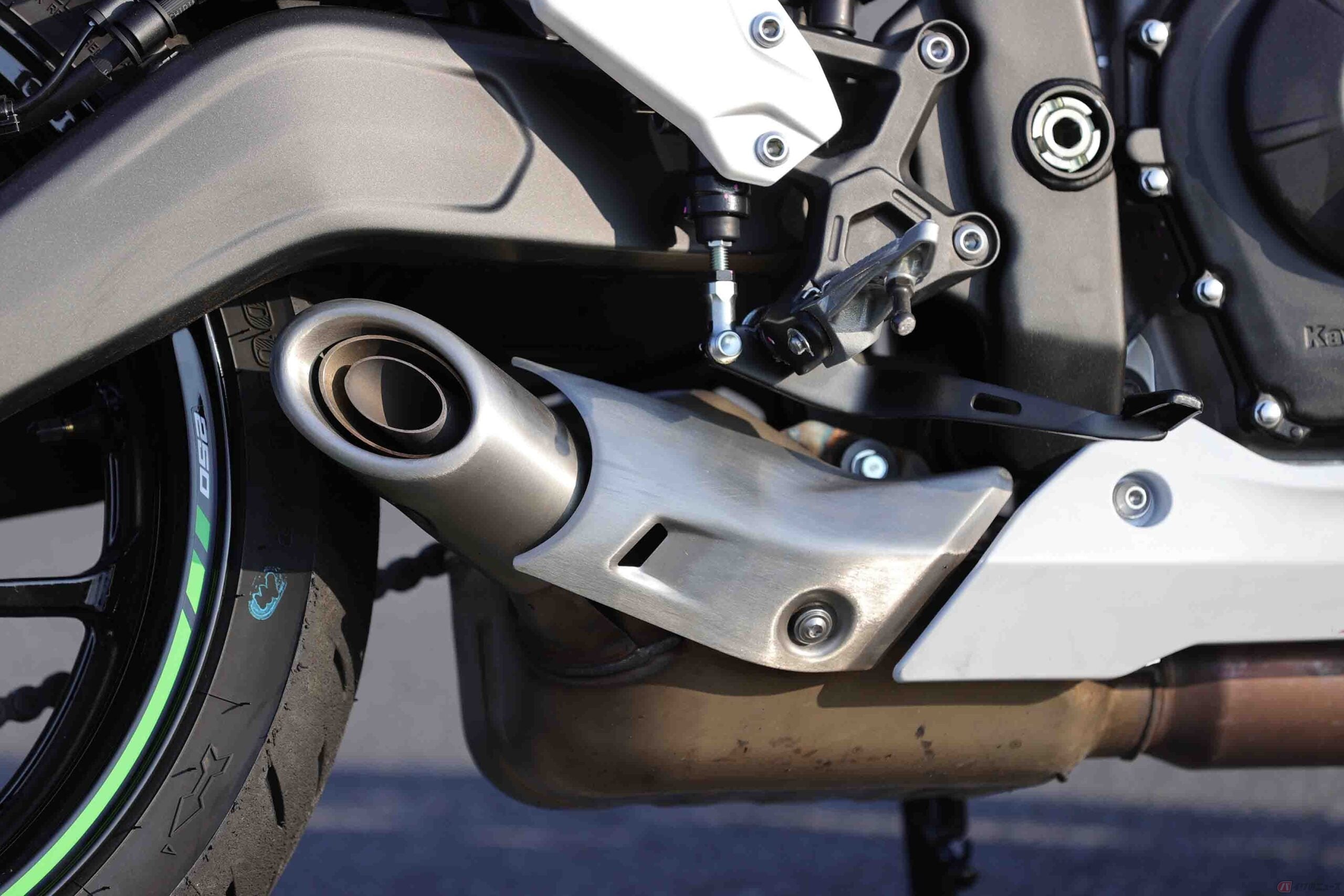 レーシングライダー大久保光の市販車インプレッション！ カワサキ