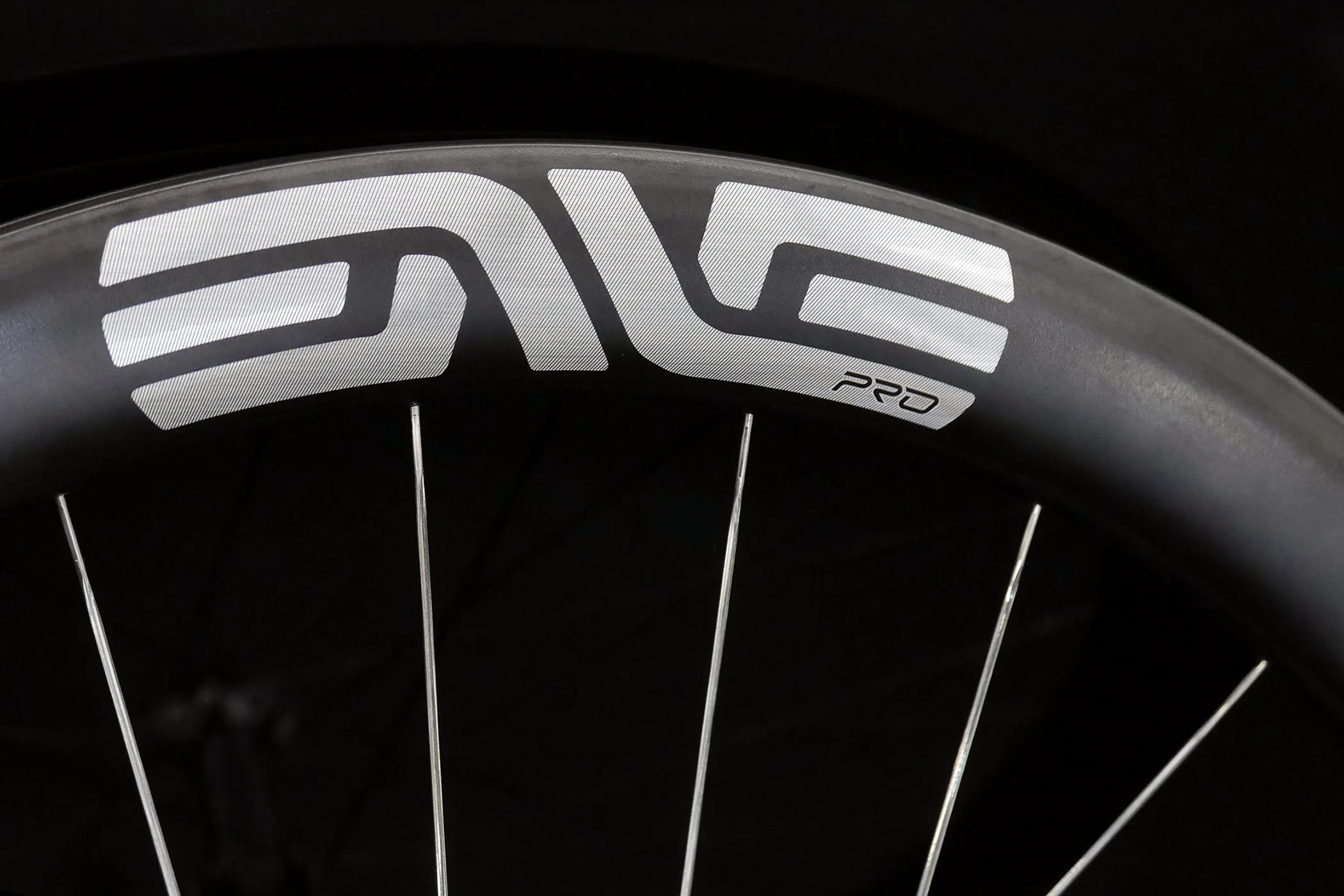ENVE SES 4.5 Pro Builds Lighter Carbon Road Wheels So Tadej Is