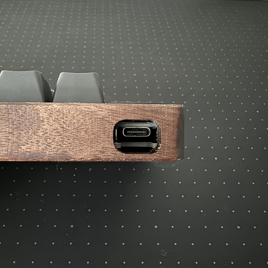 Keyball61 木製ケース - Kinoya - BOOTH