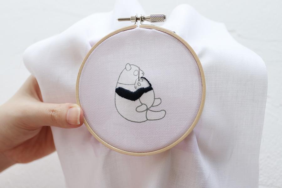 刺繍でつくるピンクッションキット：パンダ【クロヤギシロヤギ