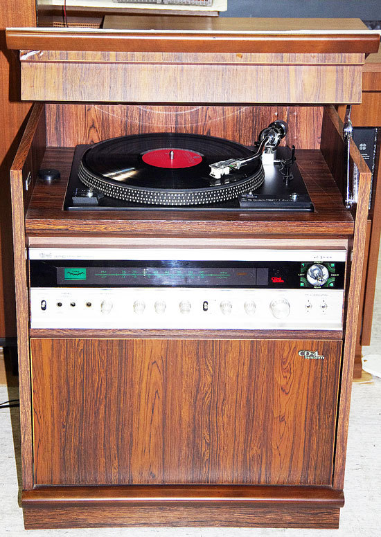 ◇1974年製ビクター4チャンネルセパレートステレオ「DF-11」に原因不明