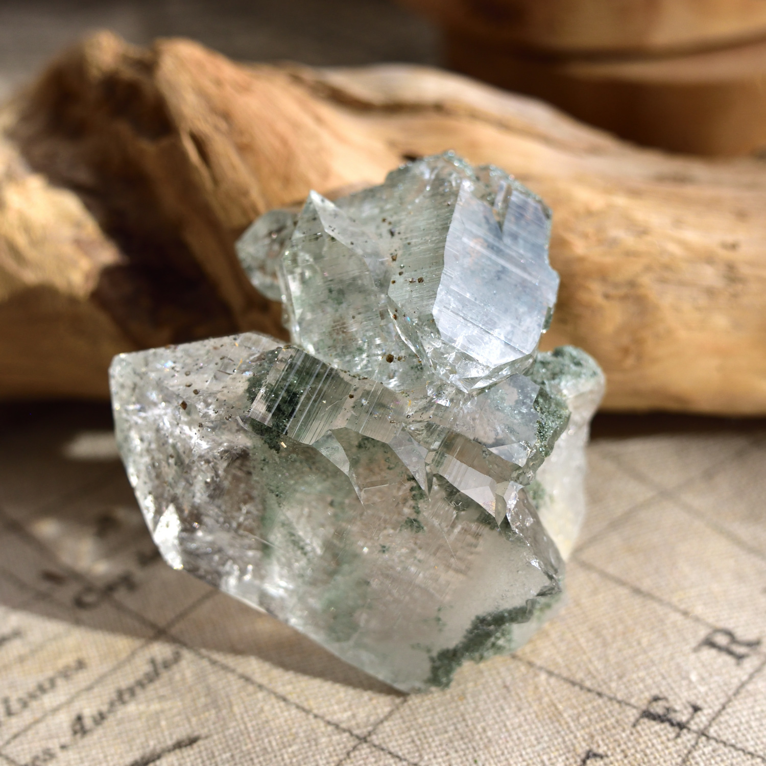 ヒマラヤ水晶 クローライト グインデル 魂の癒し インド・マニハール産