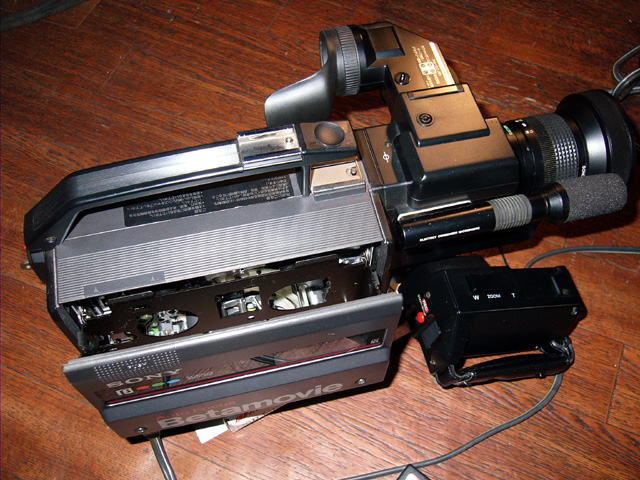 SONY BETAMOVIE BMC-200 | 電気的懐古趣味