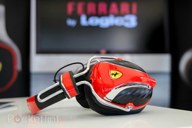本格的なフェラーリ・デザインのヘッドホン『Ferrari by Logic3 P200