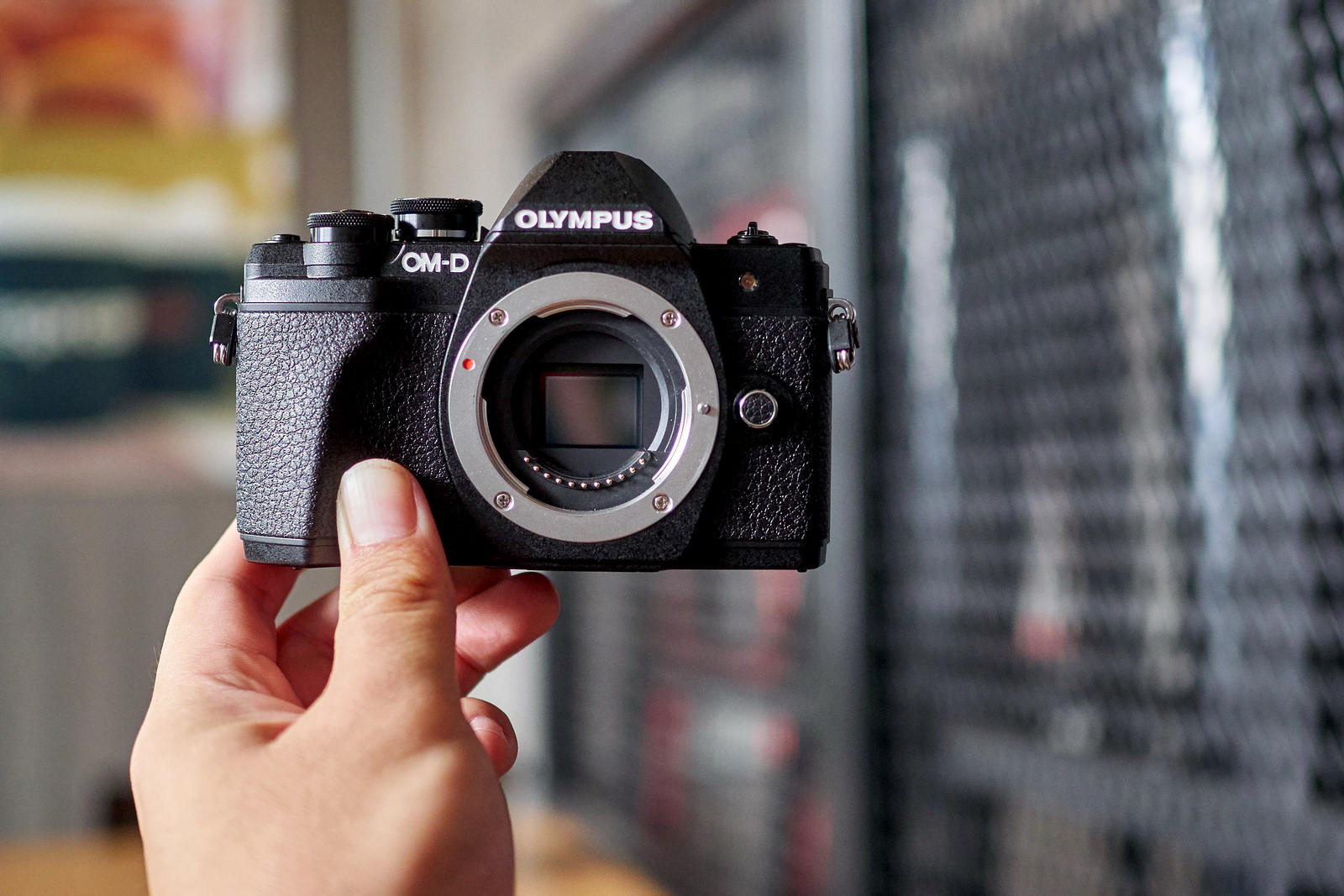 Premiere and review: The 2017 Olympus E-M10 Mark III – Ming Thein