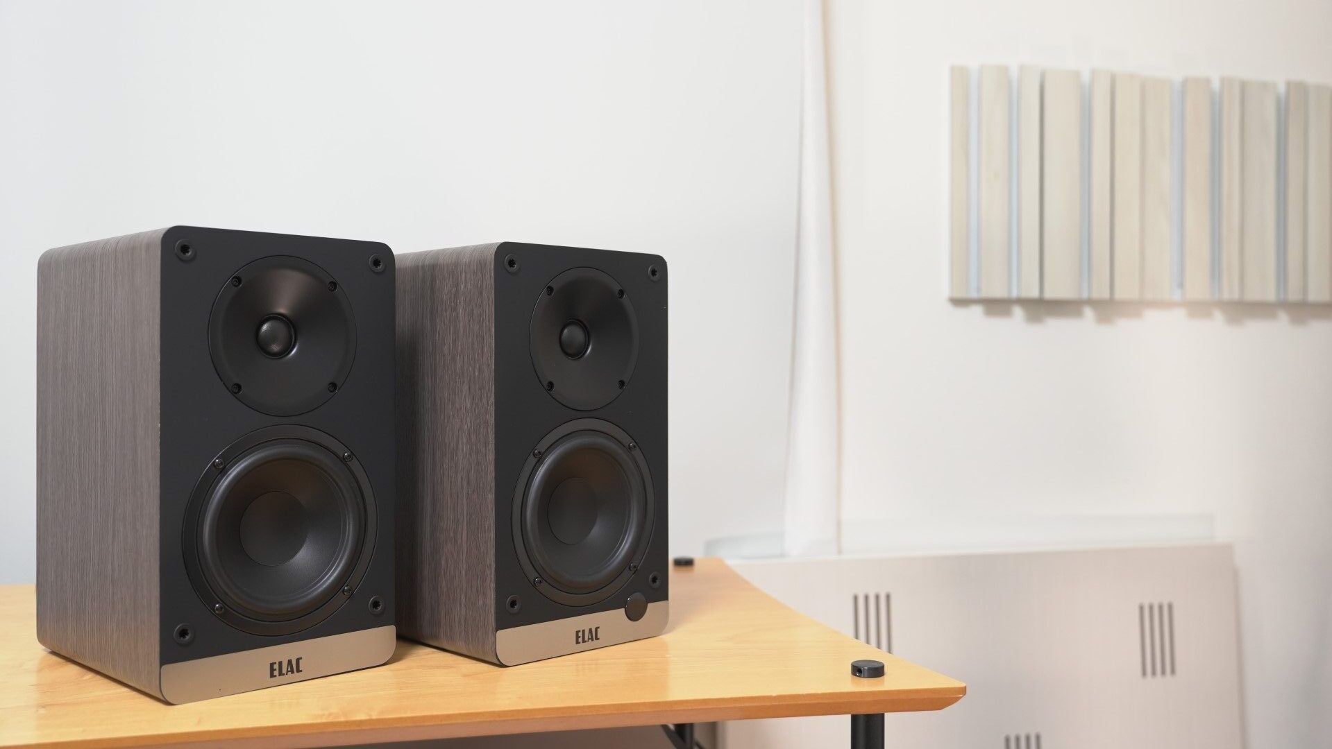 ELAC Debut ConneX DCB41 試聴レビュー & 空気録音 & 測定 | Onsite