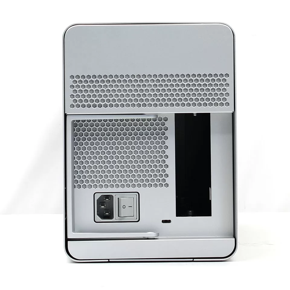 ノートPCをゲーミングPCに変身させろ！Razer Core X Mercuryで