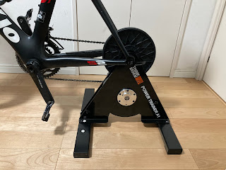 ThinkRider A1: 3万円の激安ダイレクトドライブ式トレーナー ] 固定