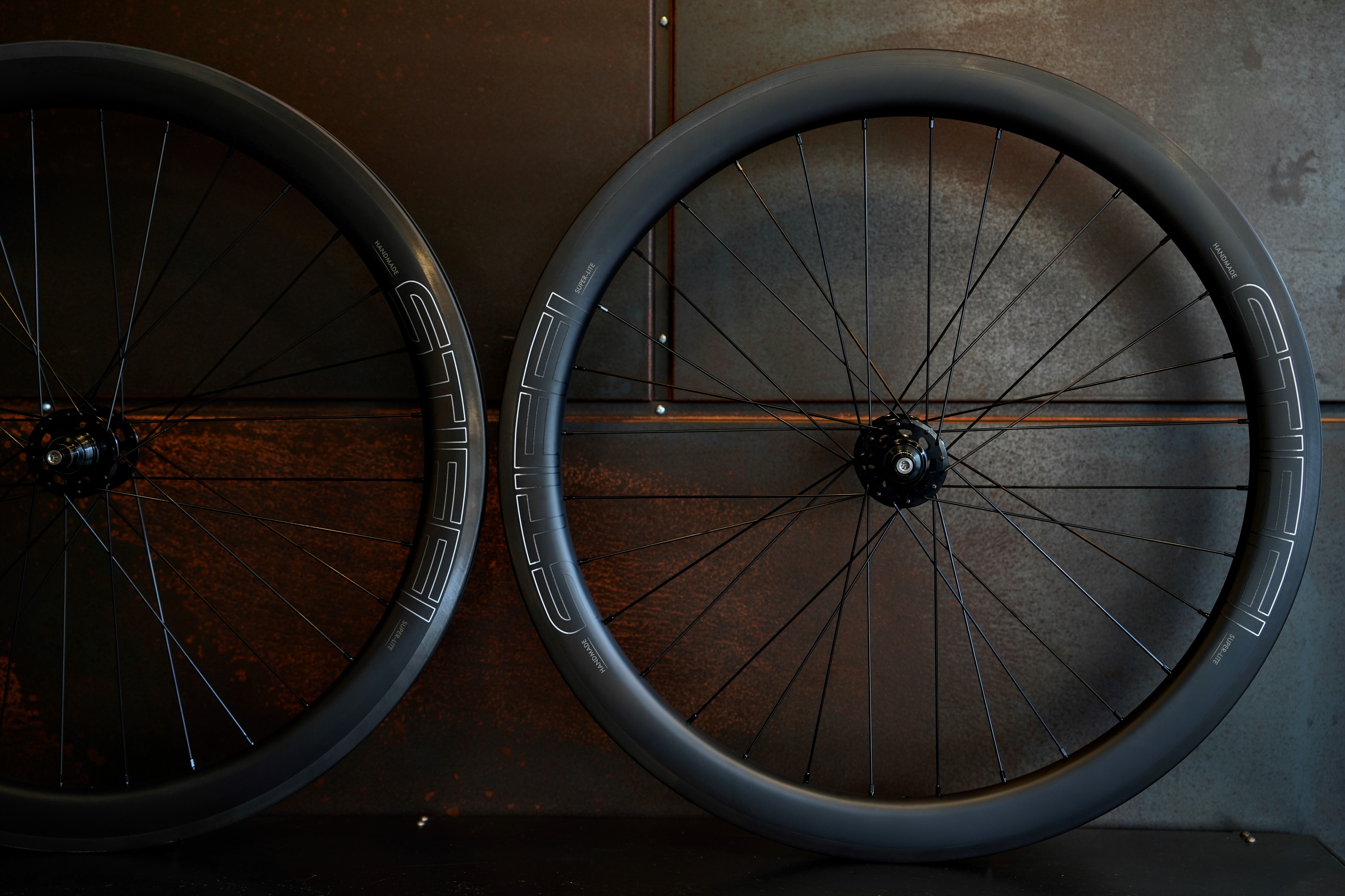 STIFFI 50SUPER LITE TRACK｜カーボンホイールの新しいスタンダード