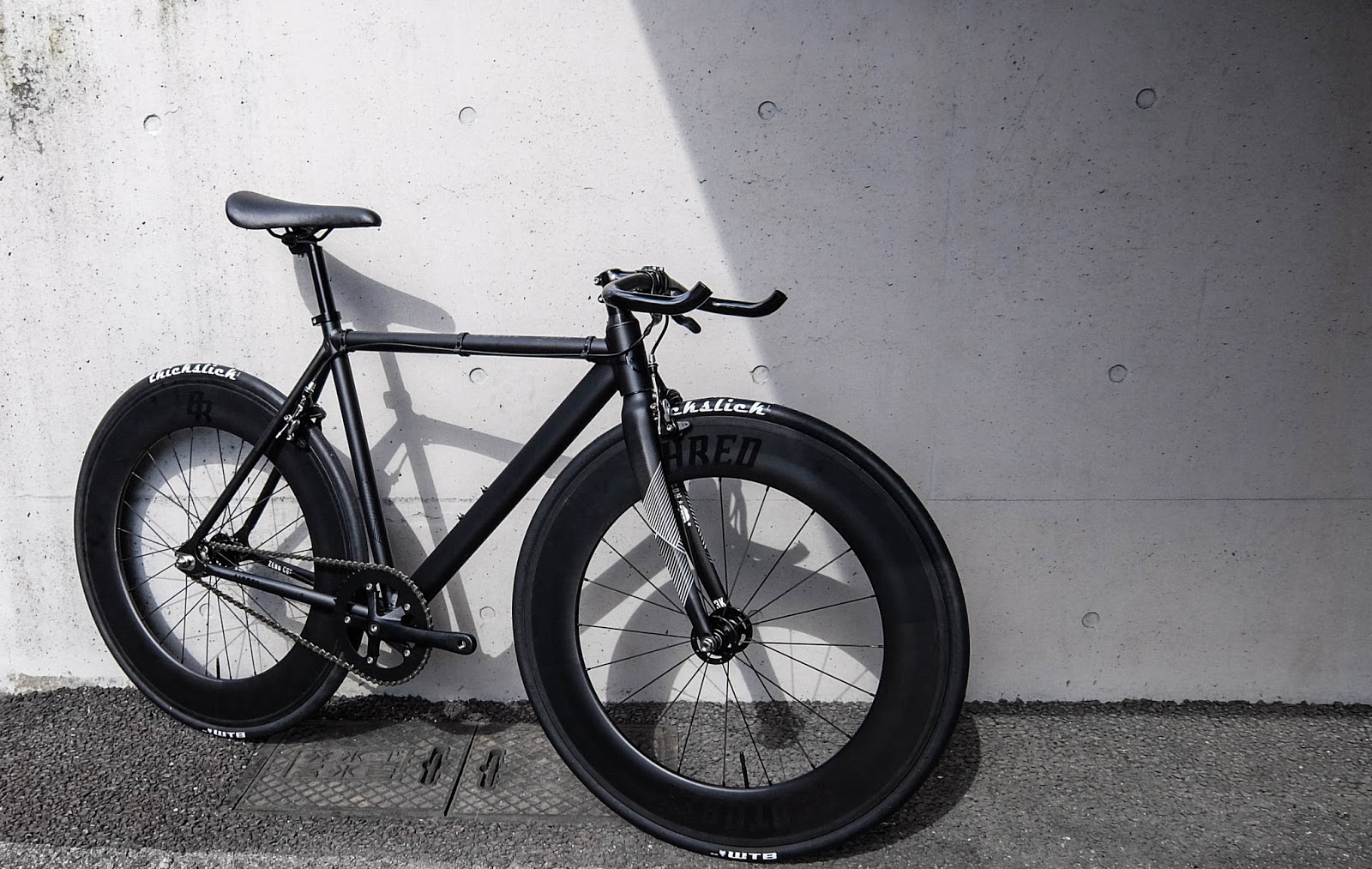 黒に魅せられて．．． ~ Charlie ~make a personalized bicycle~