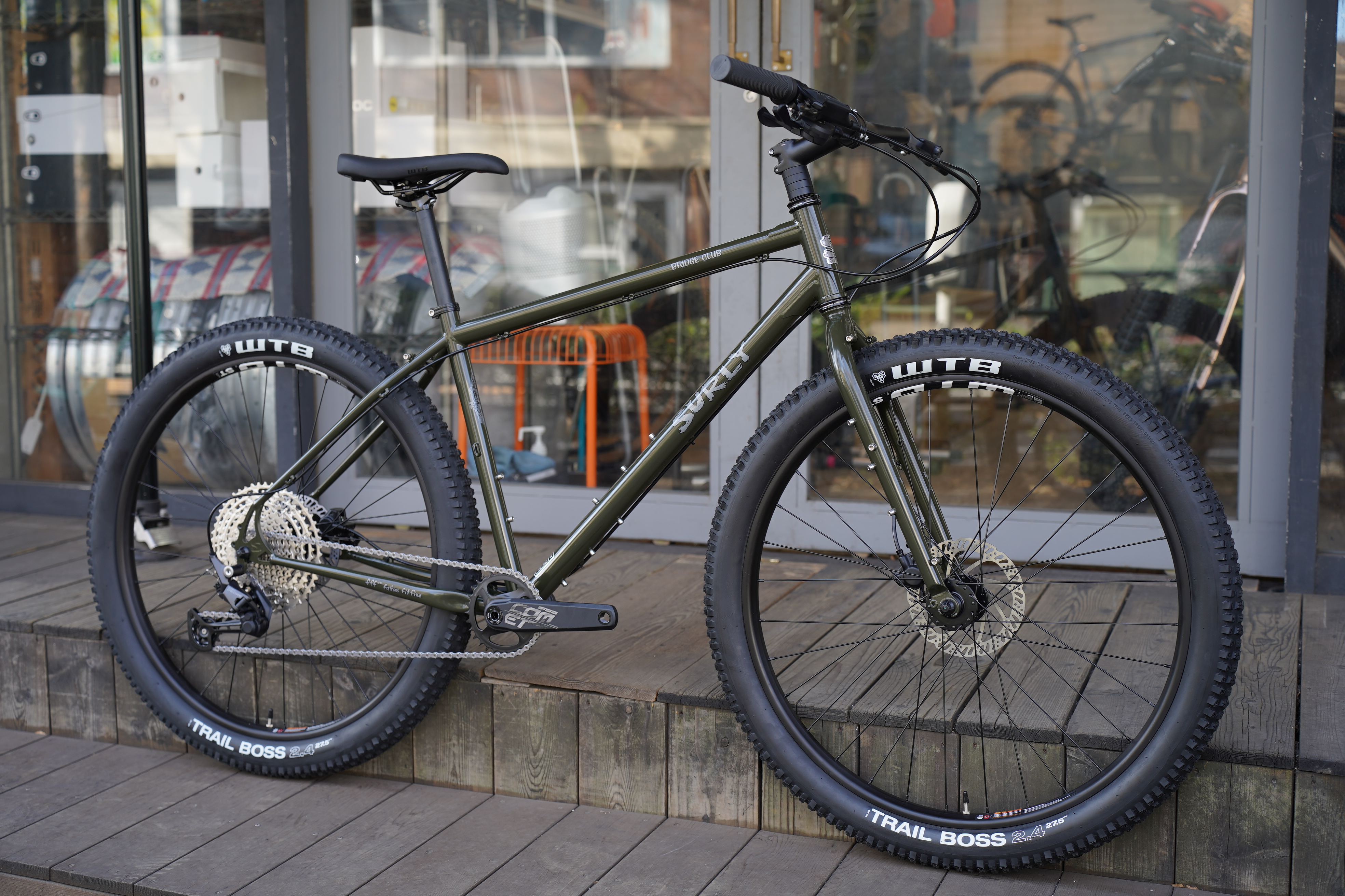 matthewcycle : SURLY BRIDGE CLUB 新色のMajestic Moss入荷！！完売