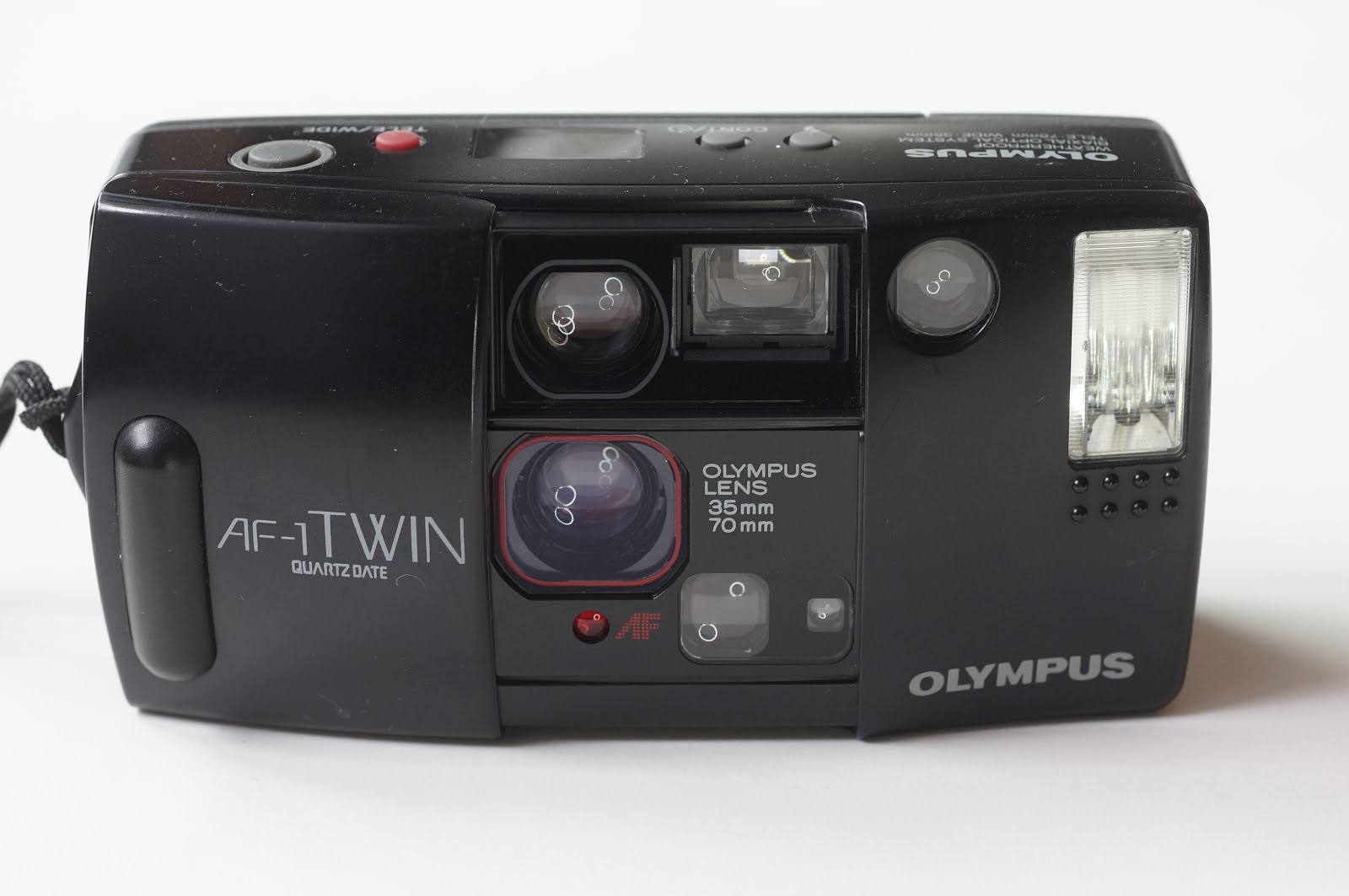 レンズ改造で遊ぶ: OLYMPUS AF-1 TWIN これは2眼レフ？ユニークな2
