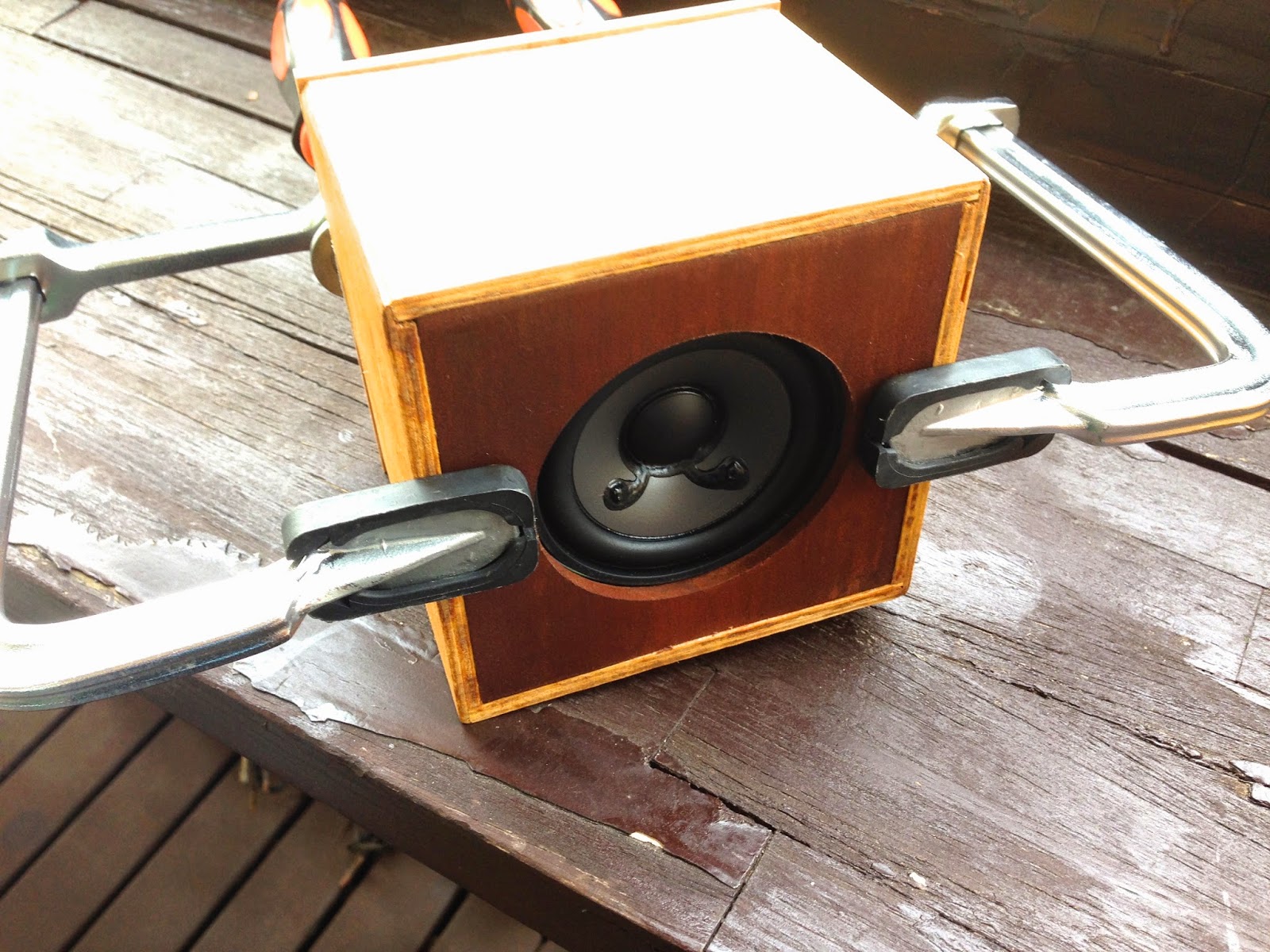 ☆キューブJRスピーカー☆3インチフルレンジ 高音質 木目調 ☆キューブ